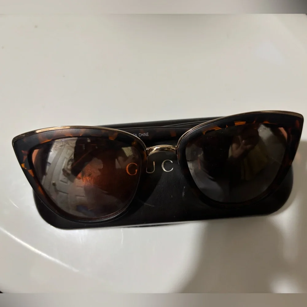 Tortoise Shell Sunglasses - Picture 2 of 7